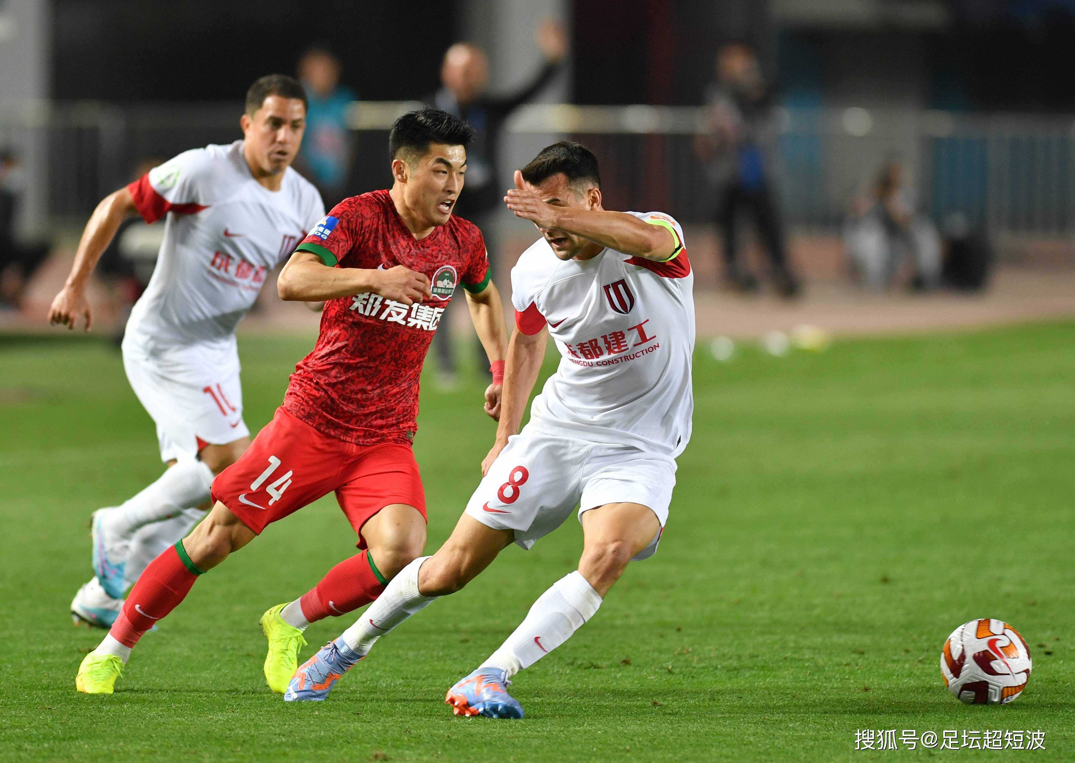 和触球数齐 和触球数齐