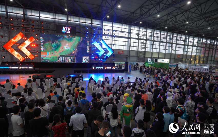 担任球评 担任球评